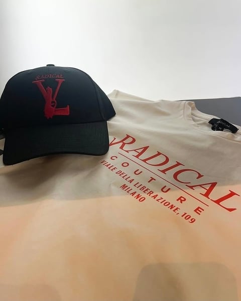 Black Radical L baseball cap
