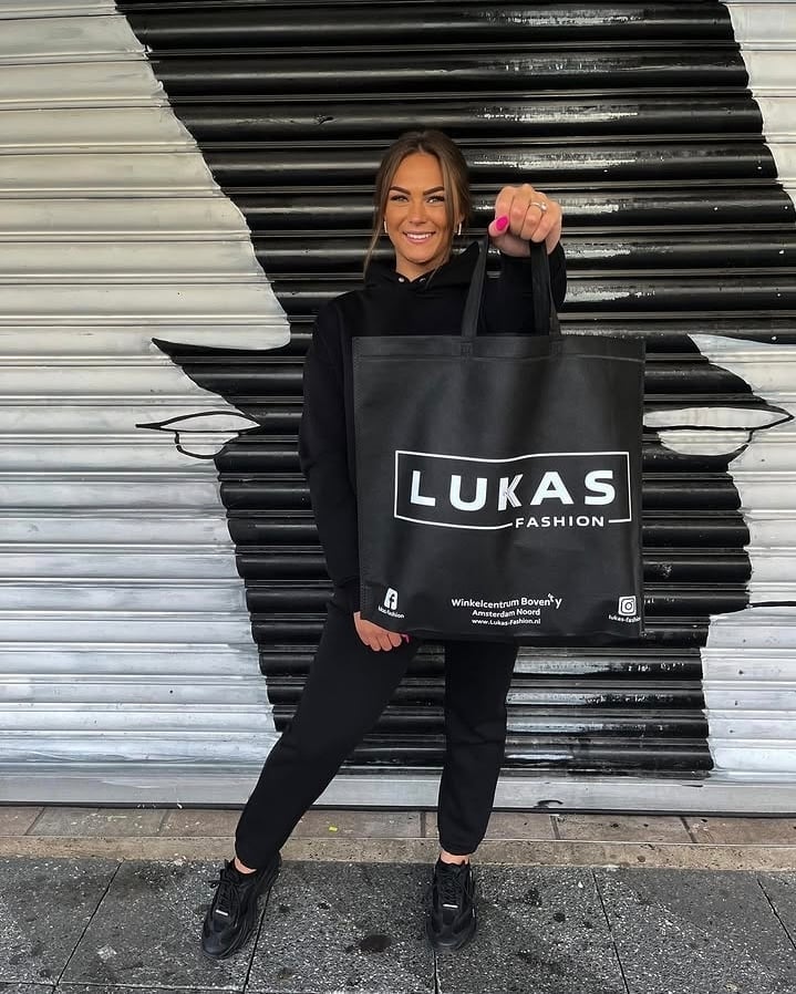 Woman with Lukas tote